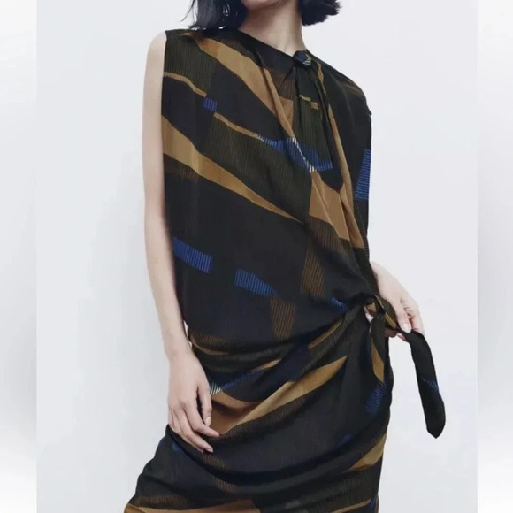 NWOT ZARA WOMAN MIDI LIMITED EDITION DRESS WITH DRAPED DETAIL Small - Picture 3 of 10